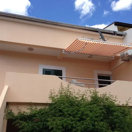 Casa Rosa Sveti Filip i Jakov